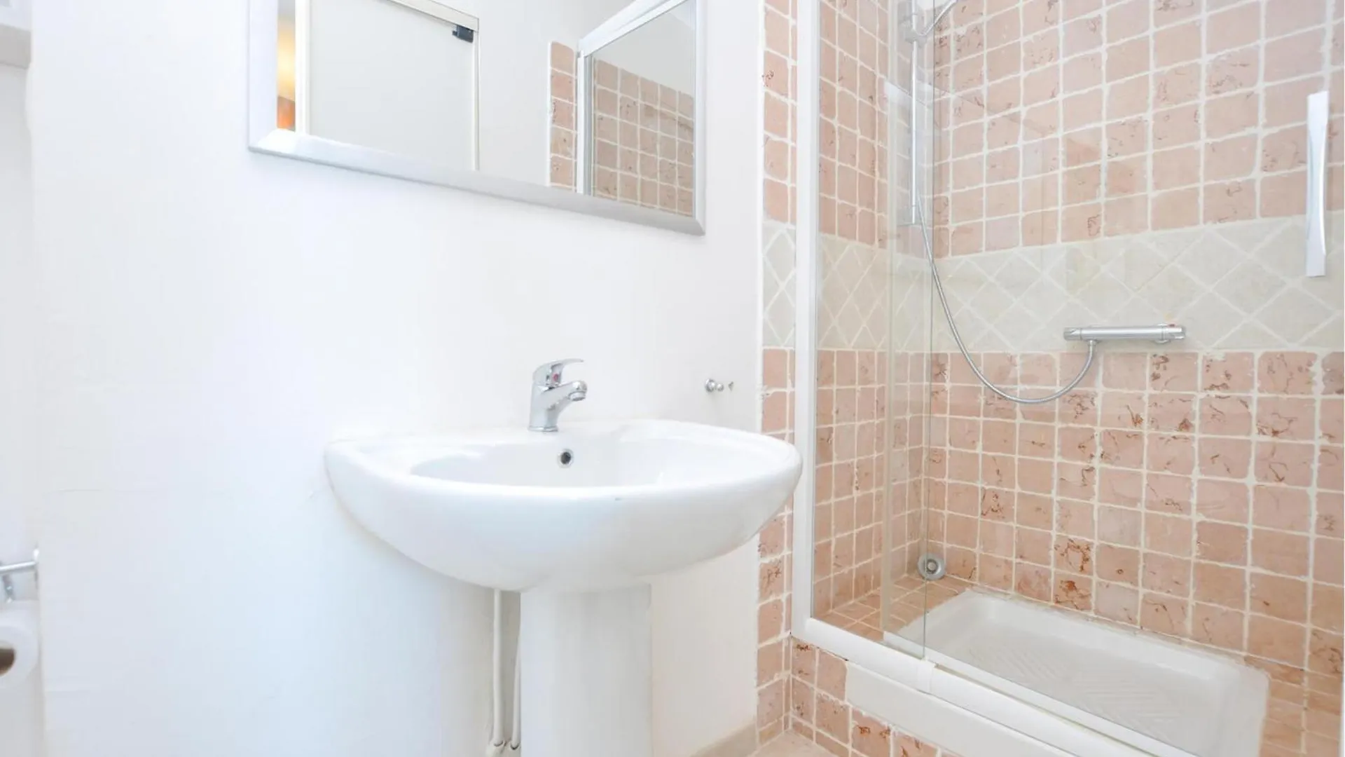 4 Bedroom Pet Friendly Home In Sainte Maxime Sainte-Maxime
