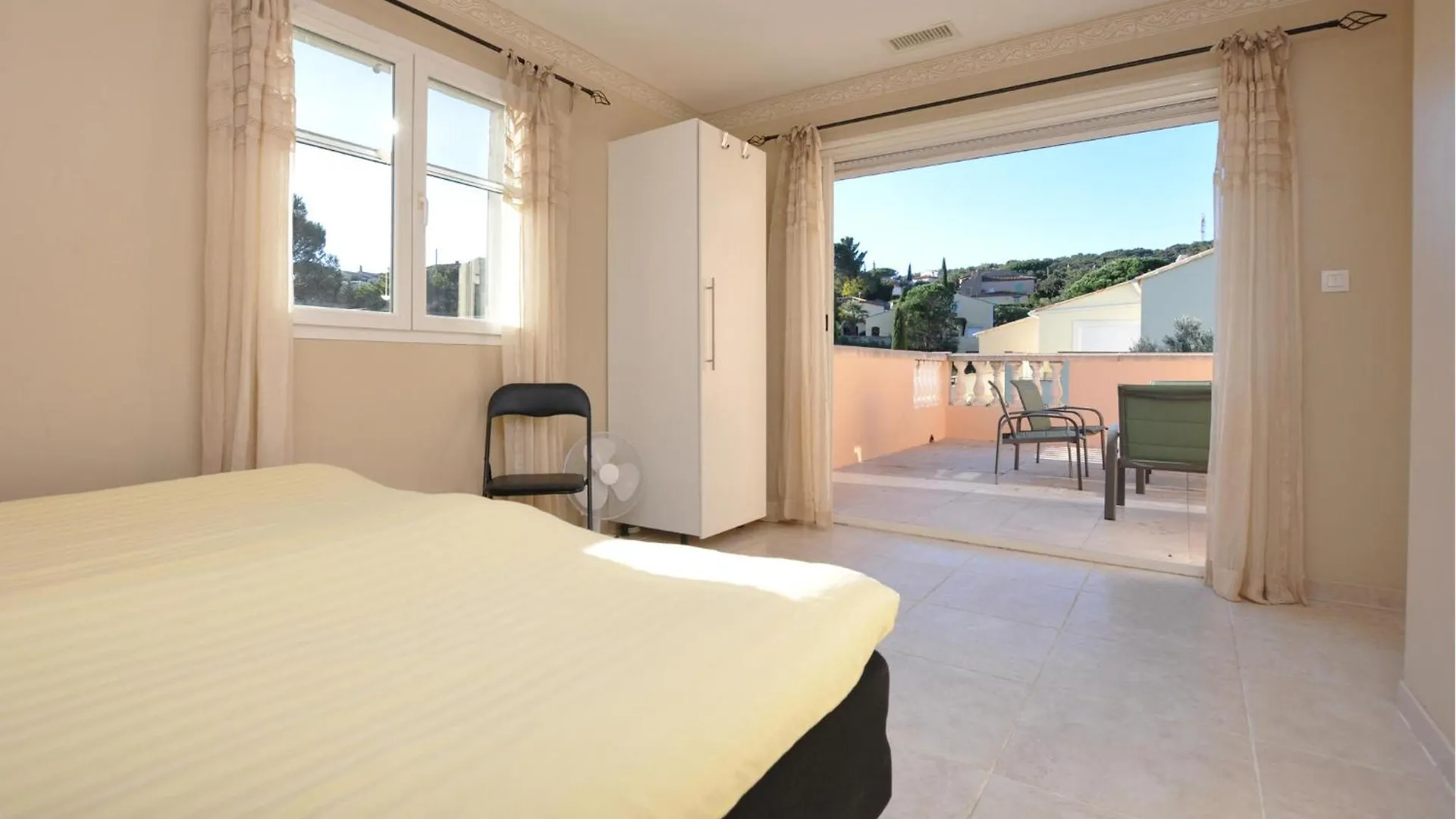Holiday home 4 Bedroom Pet Friendly Home In Sainte Maxime