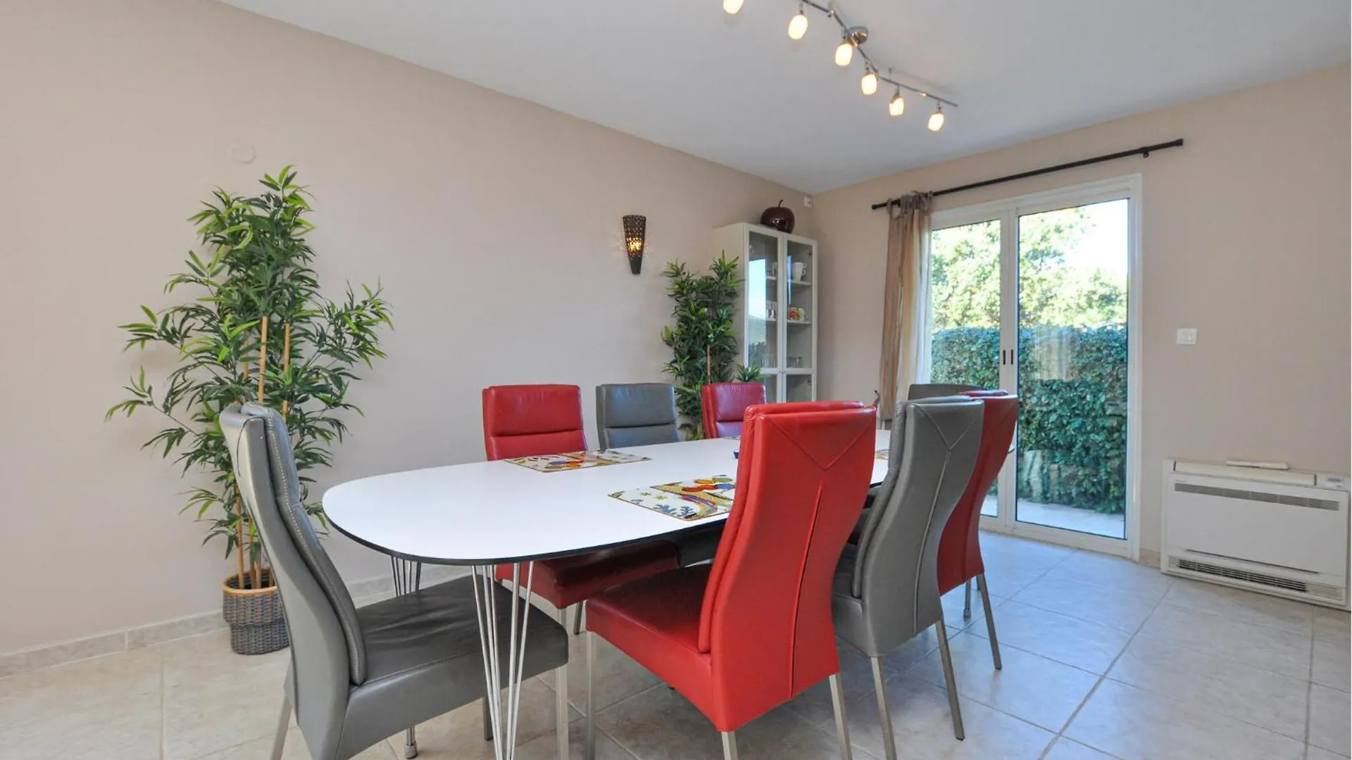 4 Bedroom Pet Friendly Home In Sainte Maxime Sainte-Maxime